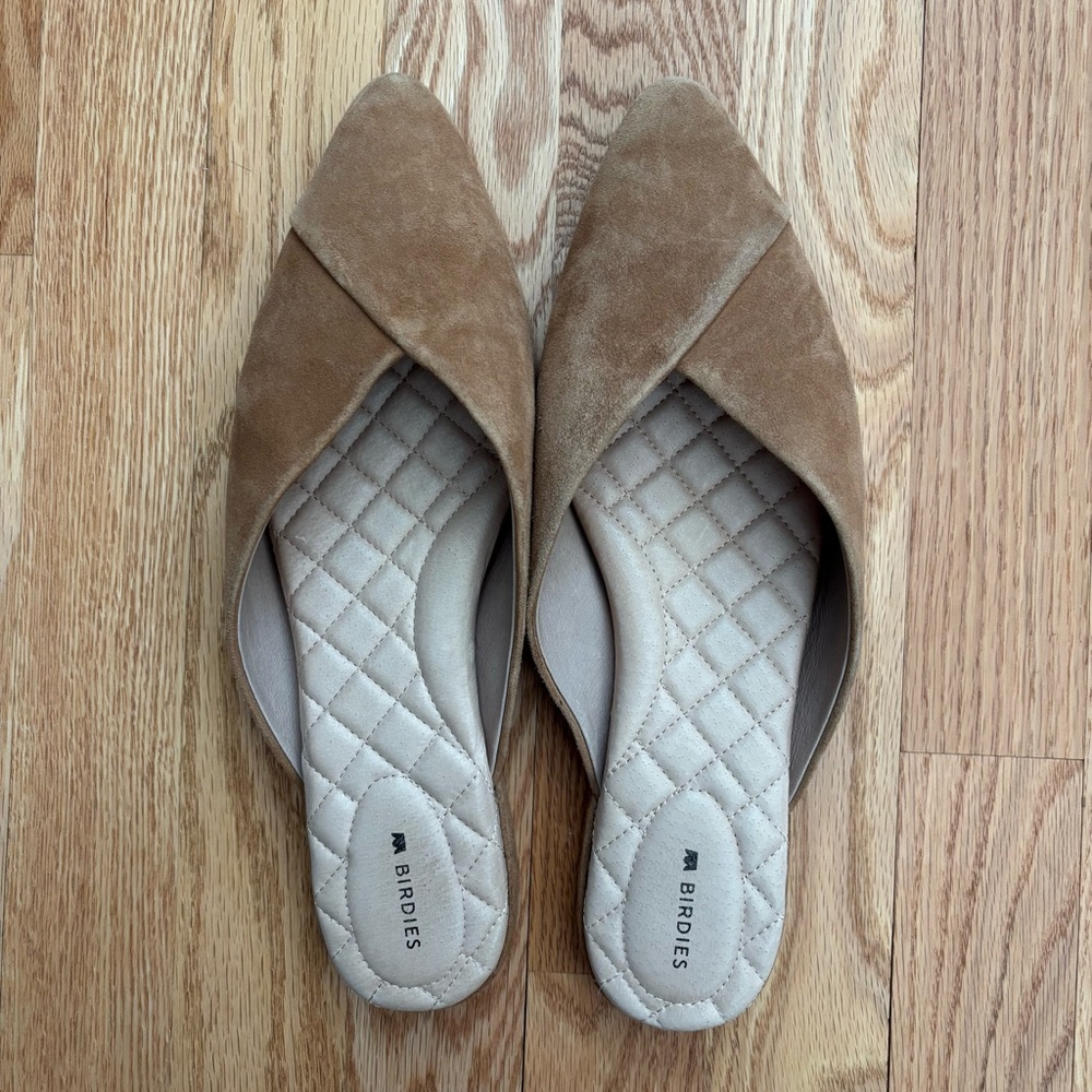 Birdies The Swan Mule Golden Oak Suede Size 9